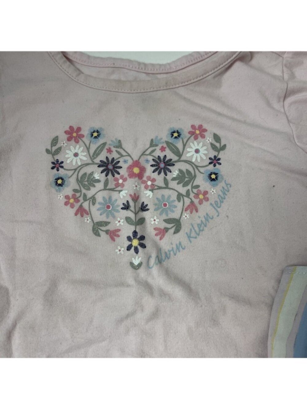 Calvin Klein Girls Size 4T 3-Piece Outfit Pink T-Shirt Blue Shorts Striped Top - Picture 3 of 7